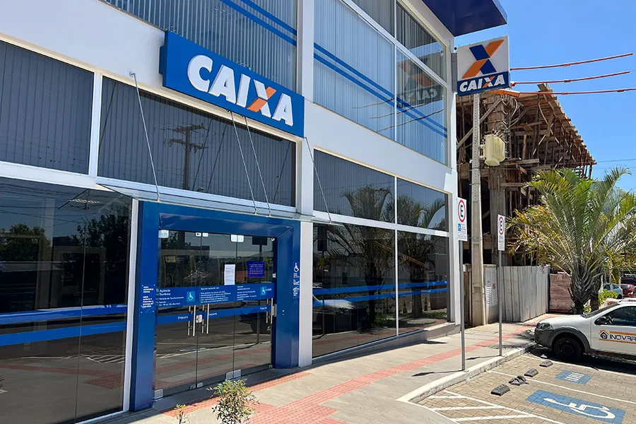 Comercial 6 — Esquadrias Destak